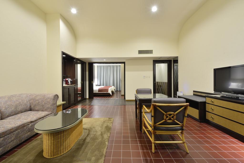 Hotel Exes Ishigaki Ishigaki  Exterior foto